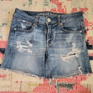 American Eagle Midi Shorts Longer Inseam (6)